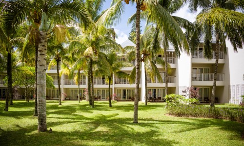 Victoria Beachcomber Resort & Spa